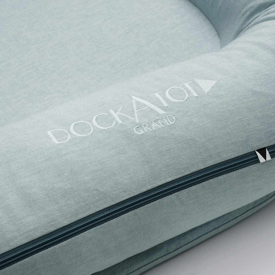 DockATot Grand Dock - Marine Chambray