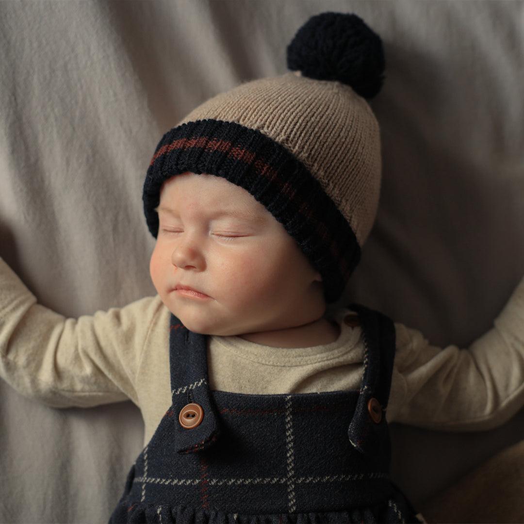 1+ In The Family Brian College Beanie - Tortora