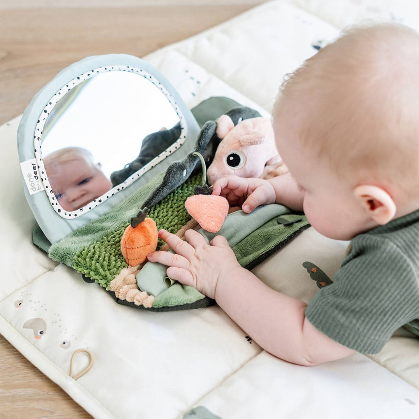 Done By Deer Tummy Time sensory Mirror Tiny Farm