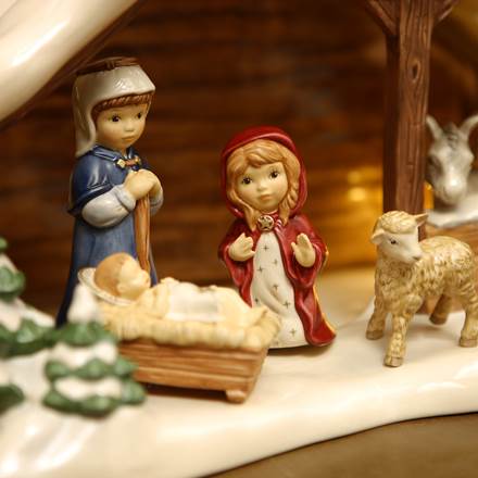Goebel Nativity Mary