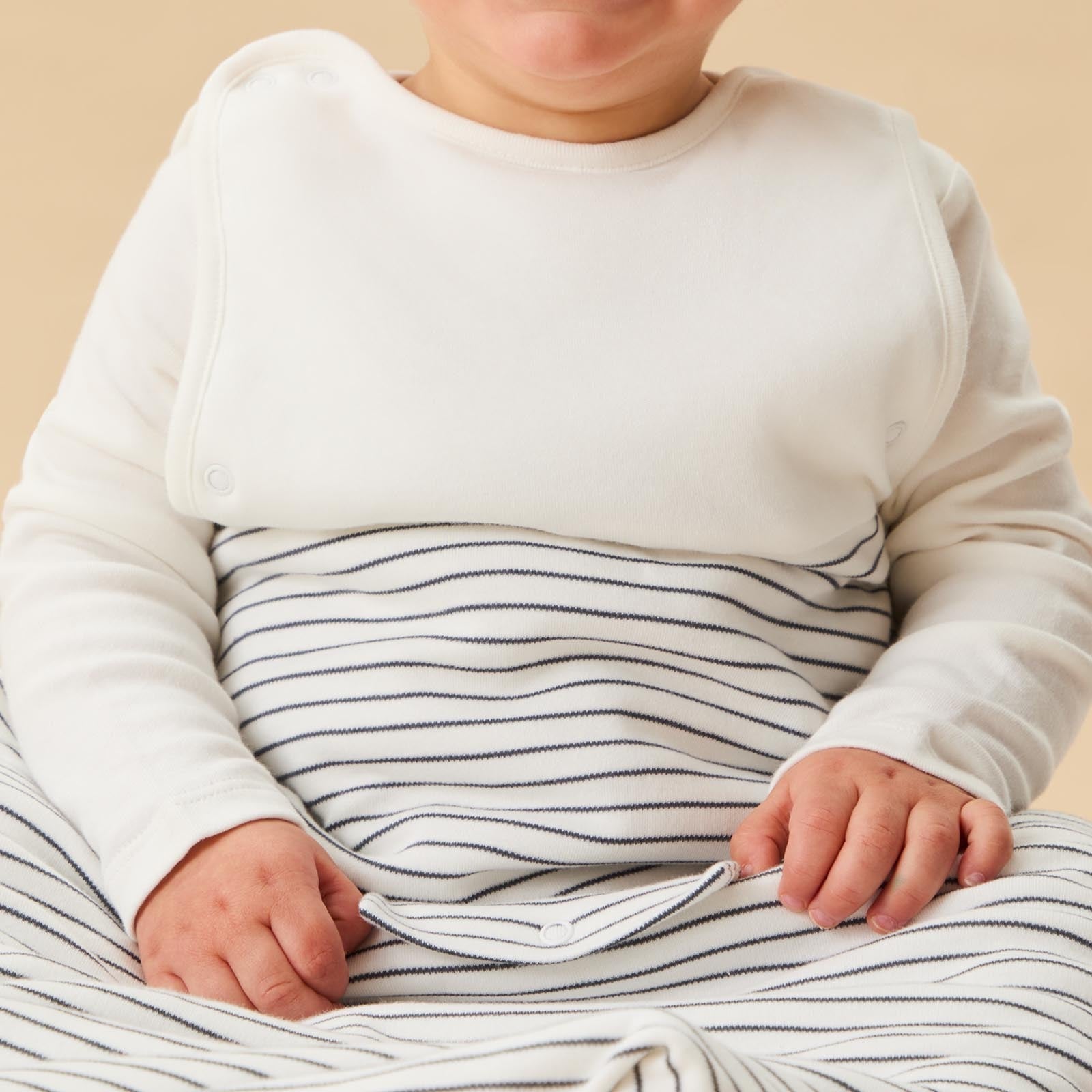 Clever Year Round Sleeping Bag 1.5 TOG - Grey Stripe