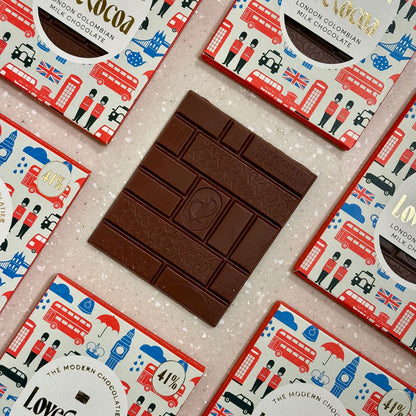 Love Cocoa Red Bus & Guard Milk Chocolate Bar