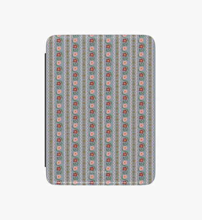 Kindle Paperwhite Case - Delphine