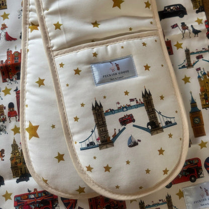 Peckish Goose Tower Bridge Double Oven Mitts