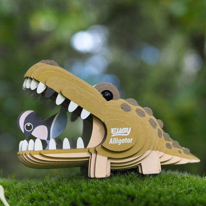 Alligator 3-D model kit