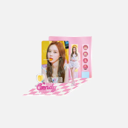 Room Kit + Photocard / Winter