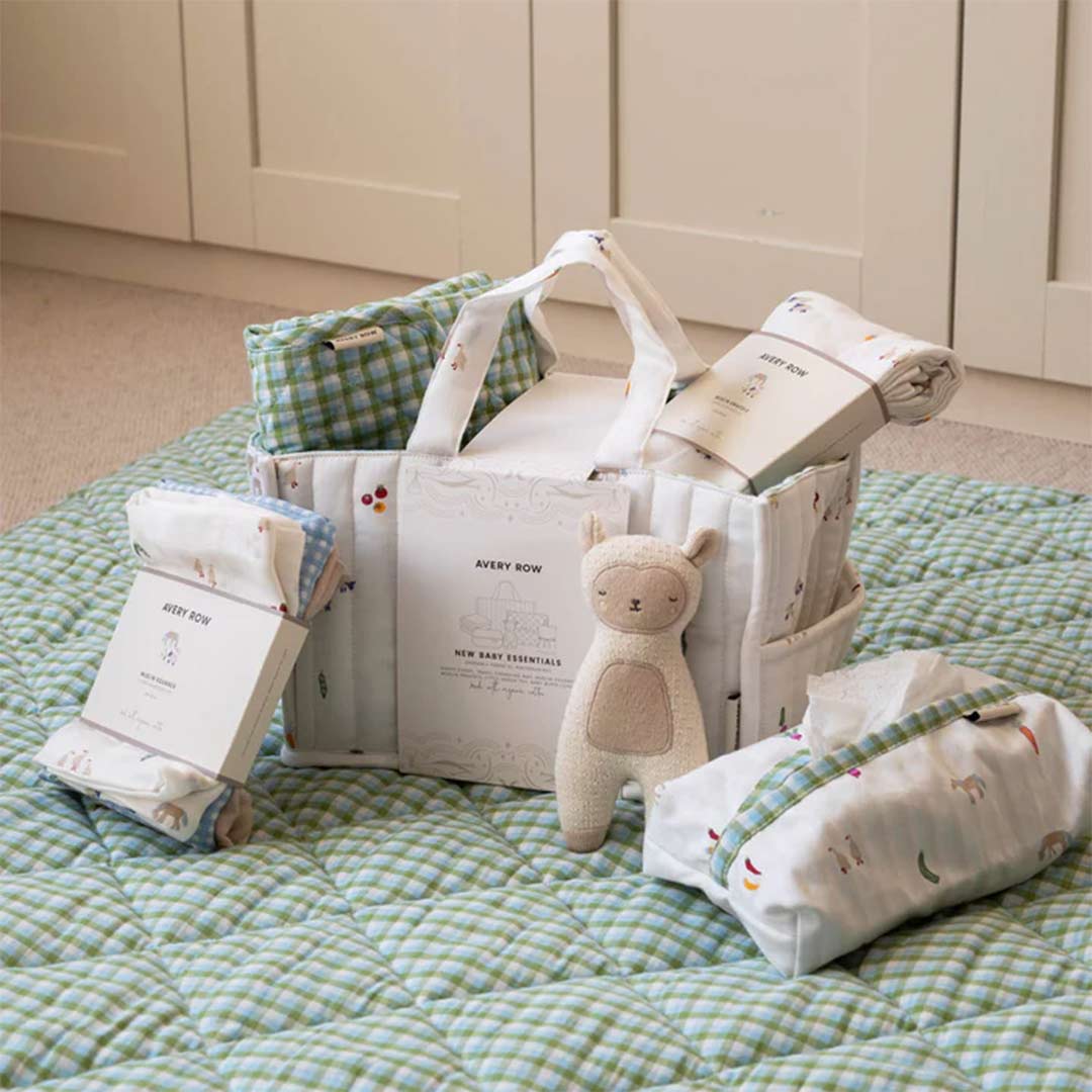Avery Row Essentials New Baby Gift Set - Little Farm
