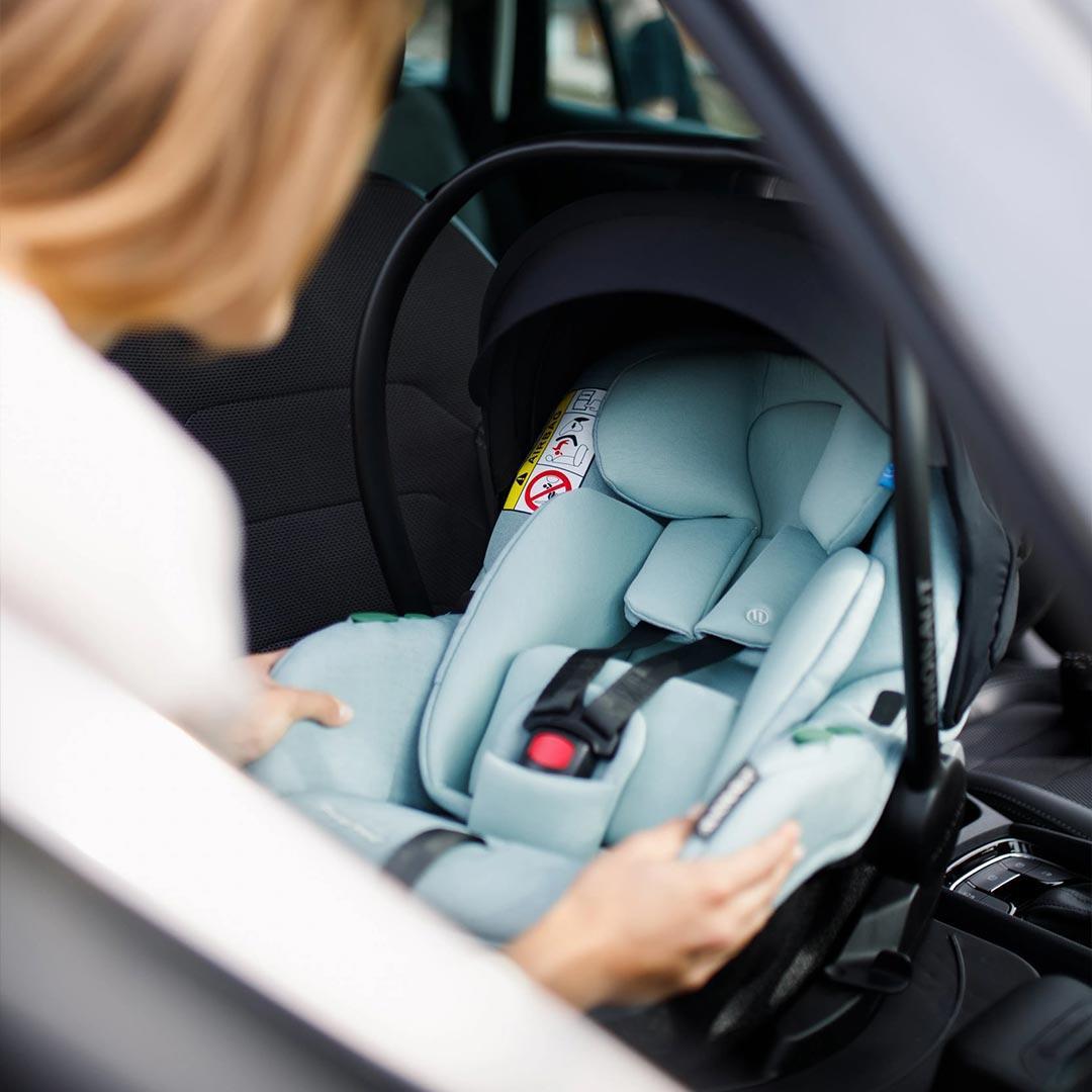 Avionaut Pixel Pro 2.0C Infant Carrier Car Seat - Beige