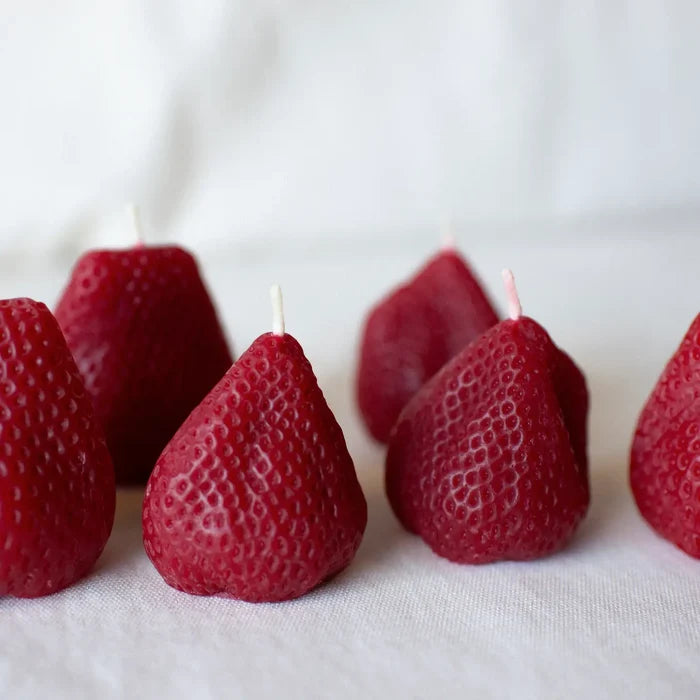 Beeswax Lg Strawberry Candles S/2