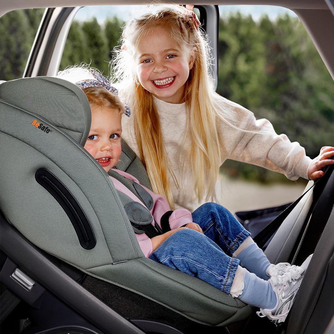 BeSafe Stretch 2 Car Seat - Anthracite Mesh