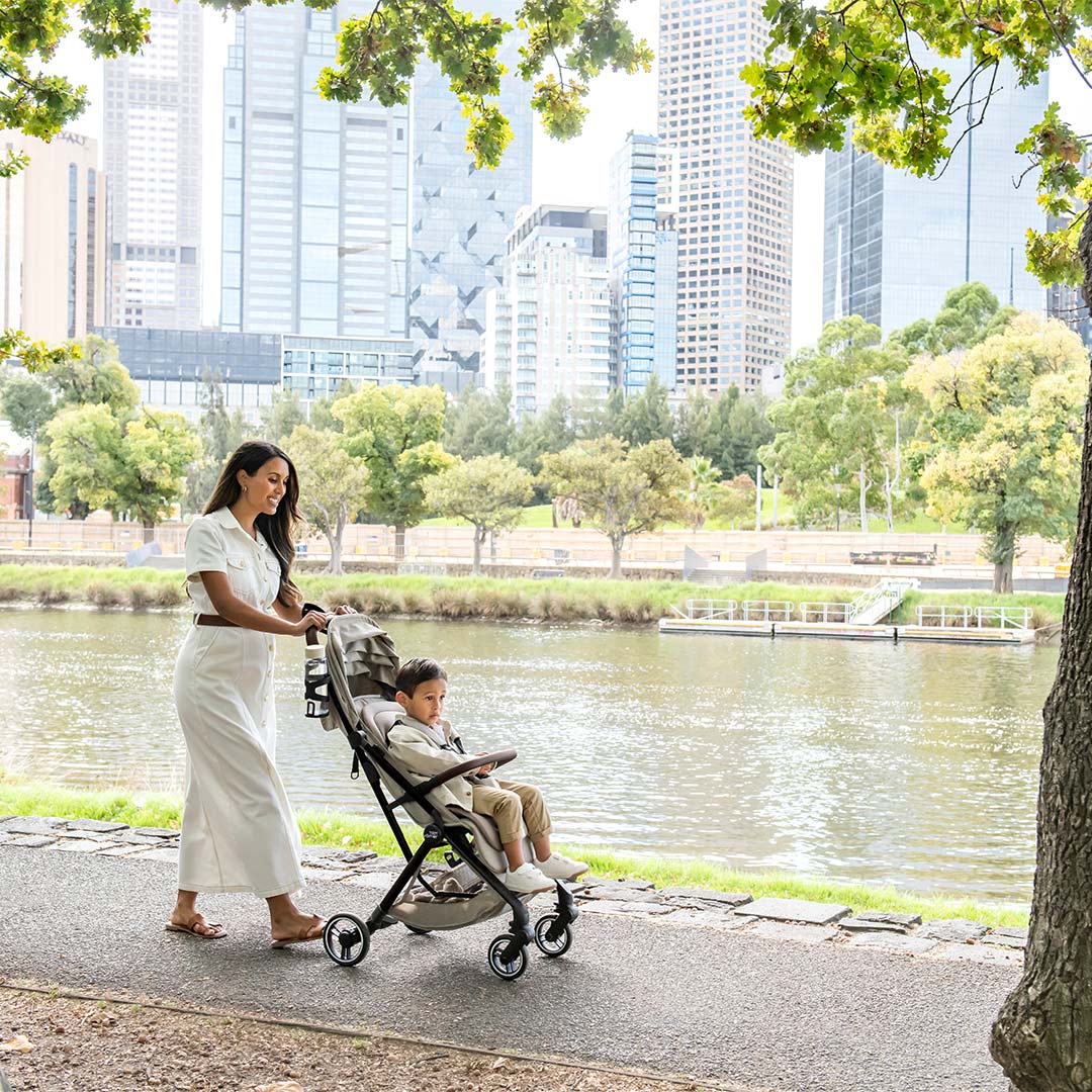 Britax Römer FLYLITE Compact Stroller - Teak