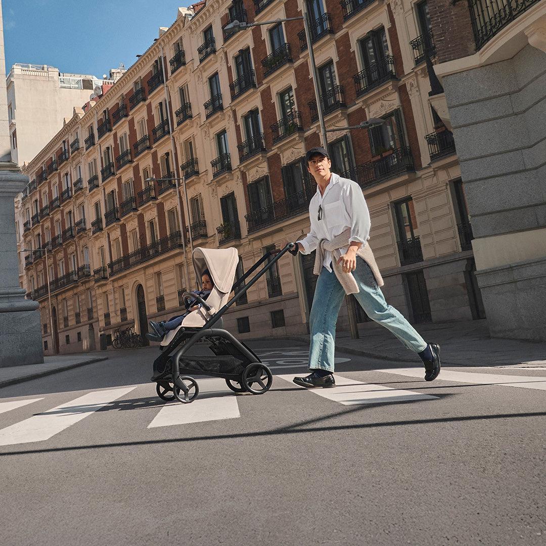 Bugaboo Dragonfly Plus Complete Pushchair - Heritage Black