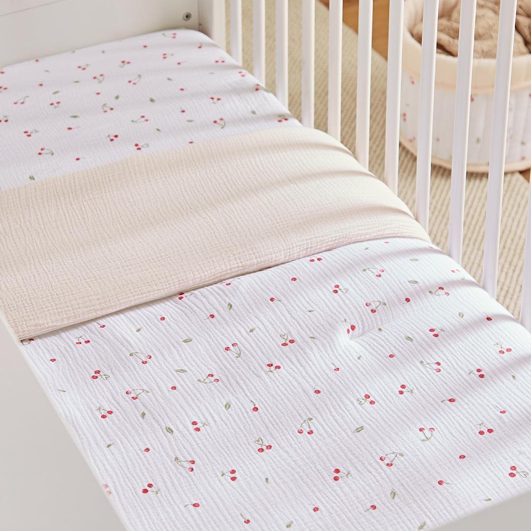 CuddleCo 4pc Cot Bed Bedding Set - Ditsy Cherry