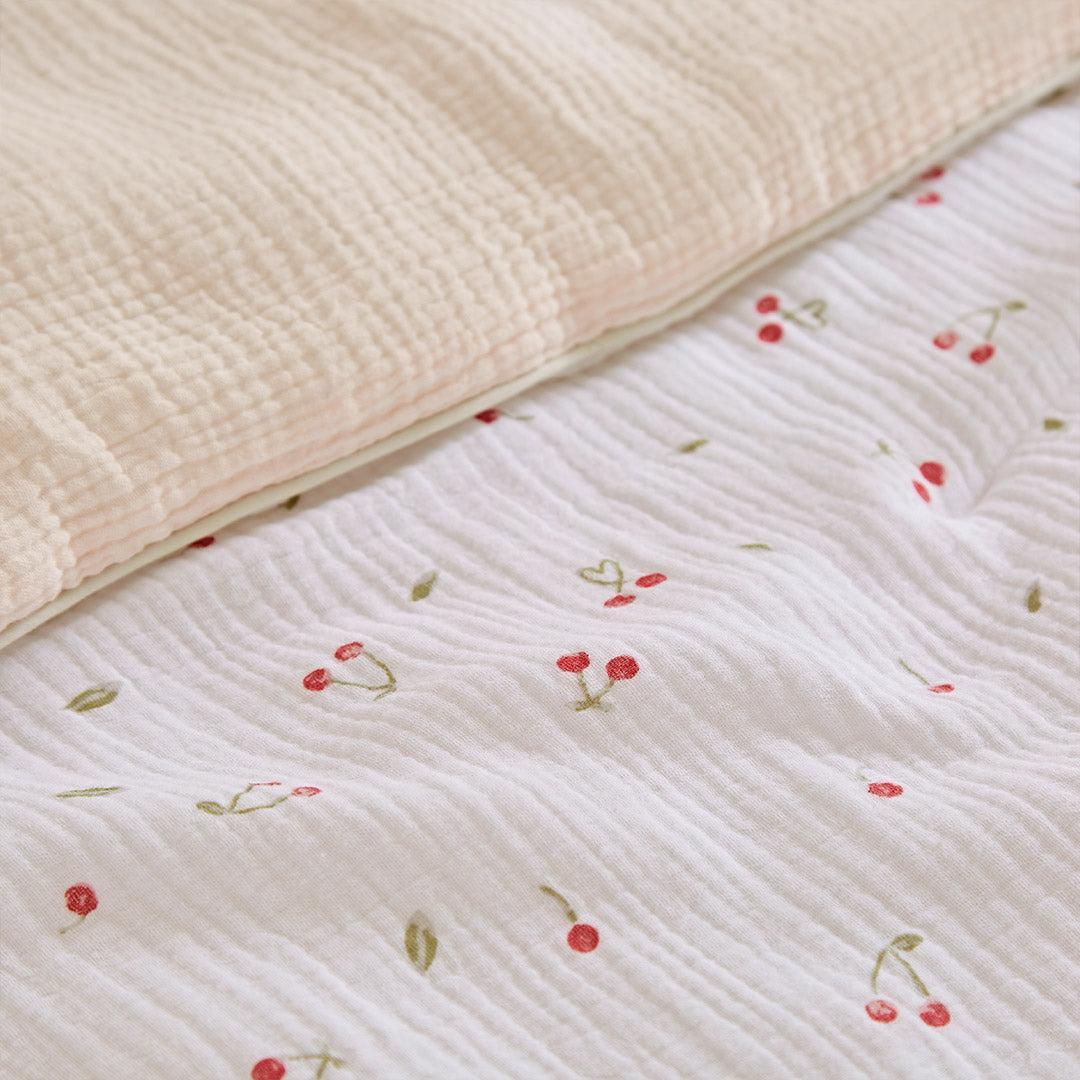 CuddleCo Cot Bed Quilt - Ditsy Cherry