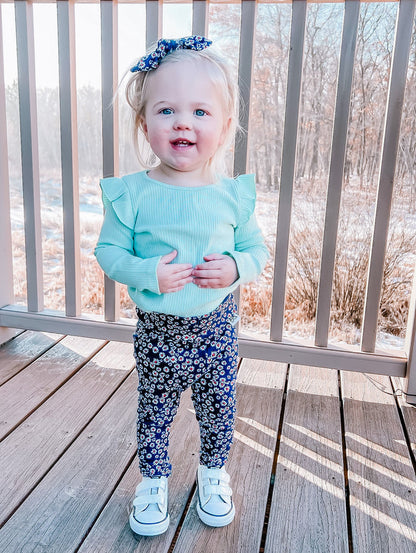 Dainty Daisies on Navy Ribbed Headbands