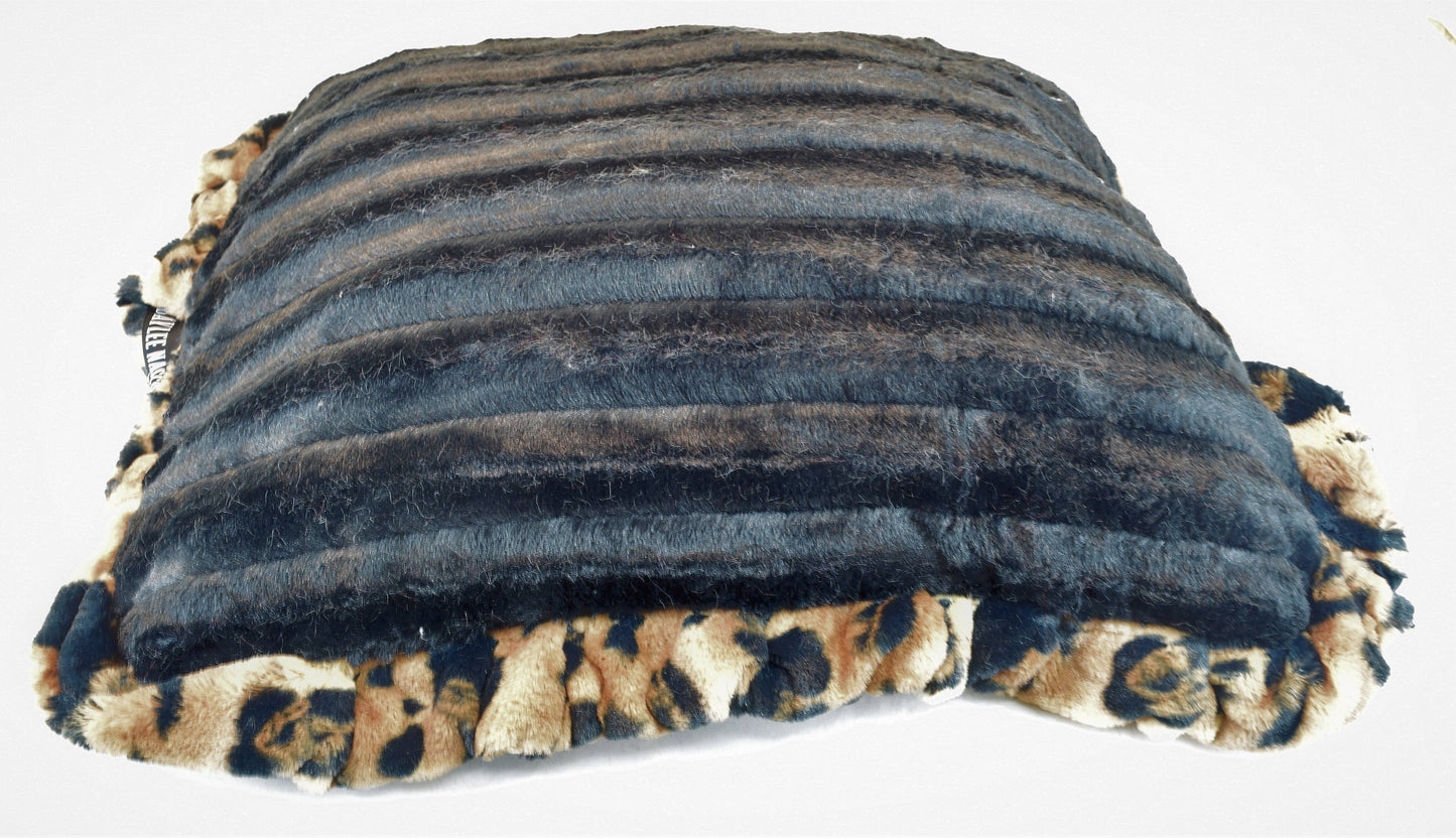Big Cat & Black Mink Travel Bed/Blanket: Small