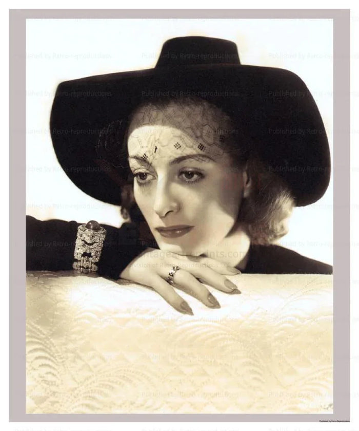 Joan Crawford - VINTAGEARTREPRINTS.COM