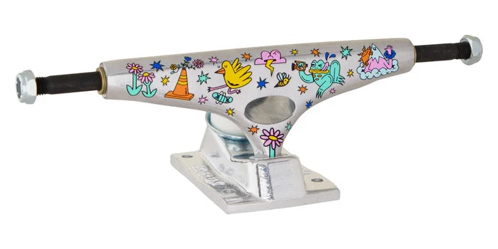 Krux - Skate Like A Girl DLK K5 Trucks (8.25") *SALE