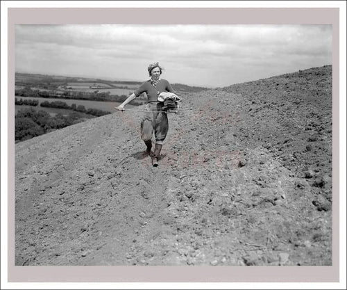 On the Land 11 - Secret Army - VINTAGEARTREPRINTS.COM