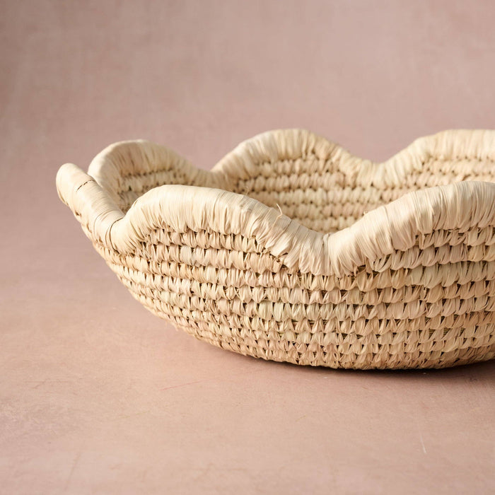 Seba Scalloped Palm Leaf Basket