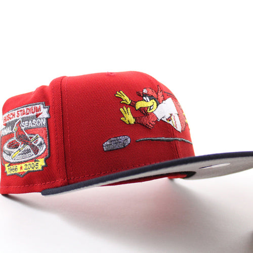 St. Louis Cardinals Mascot Final Season New Era 59Fifty Fitted Hat (Scarlet Red Navy Gray Under Brim)